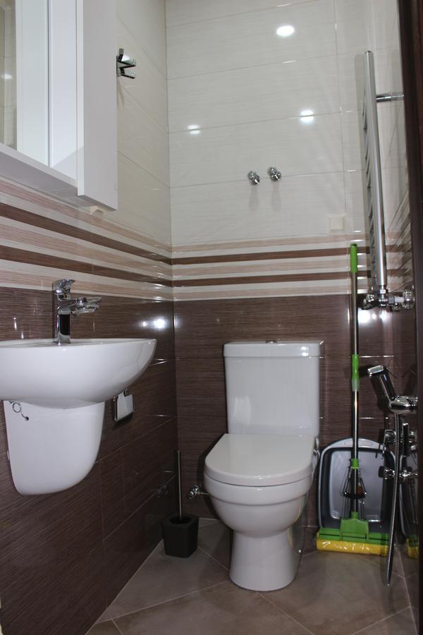 Apartment Anzi Batumi Ngoại thất bức ảnh