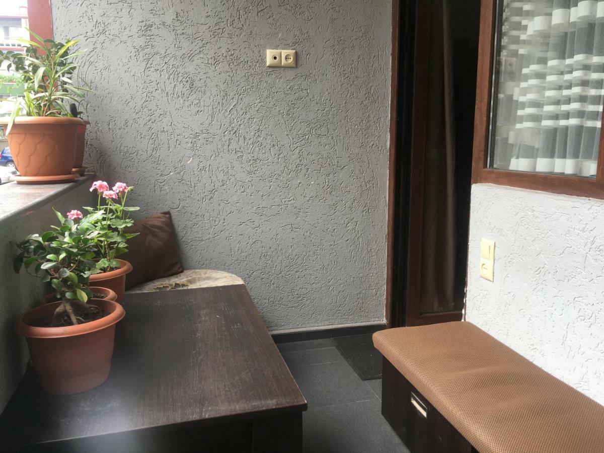 Apartment Anzi Batumi Ngoại thất bức ảnh